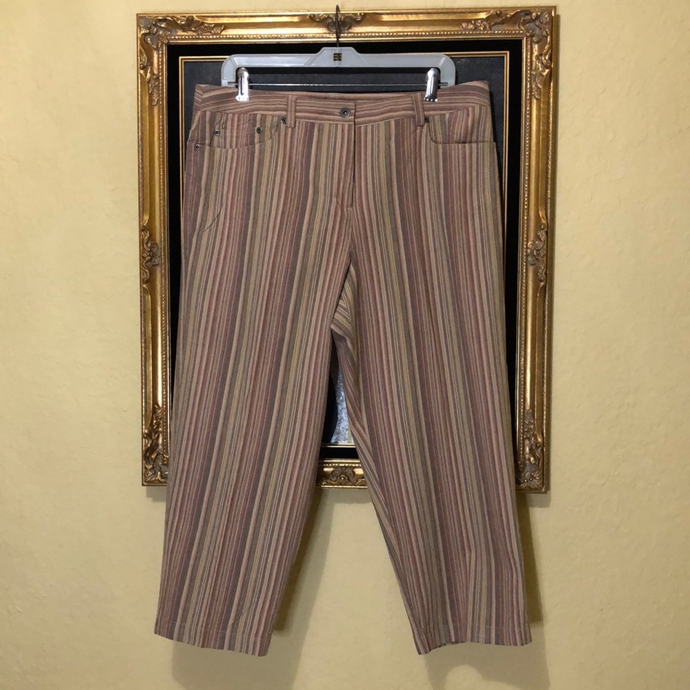 Rafaella Striped Capri Pants - Sz 16